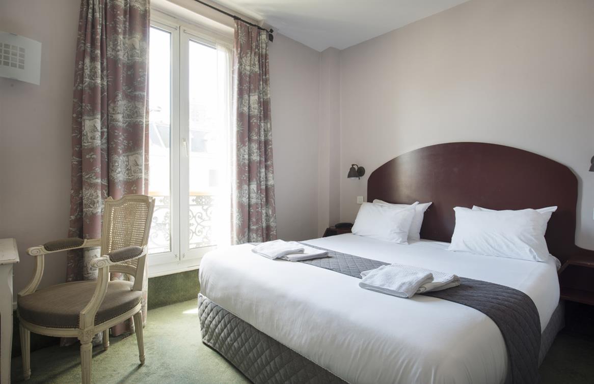 Chambre double - Hôtel Paris - Quartier du Louvre - Le Marais