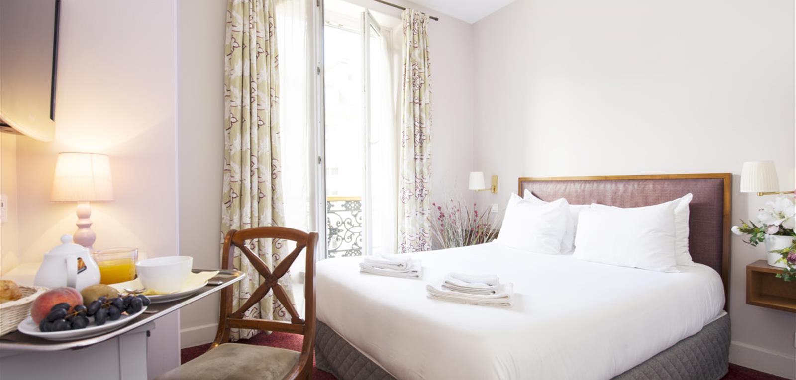 Chambre 2 personnes - Hôtel 3 étoiles Paris - Quartier du Louvre - Le Marais